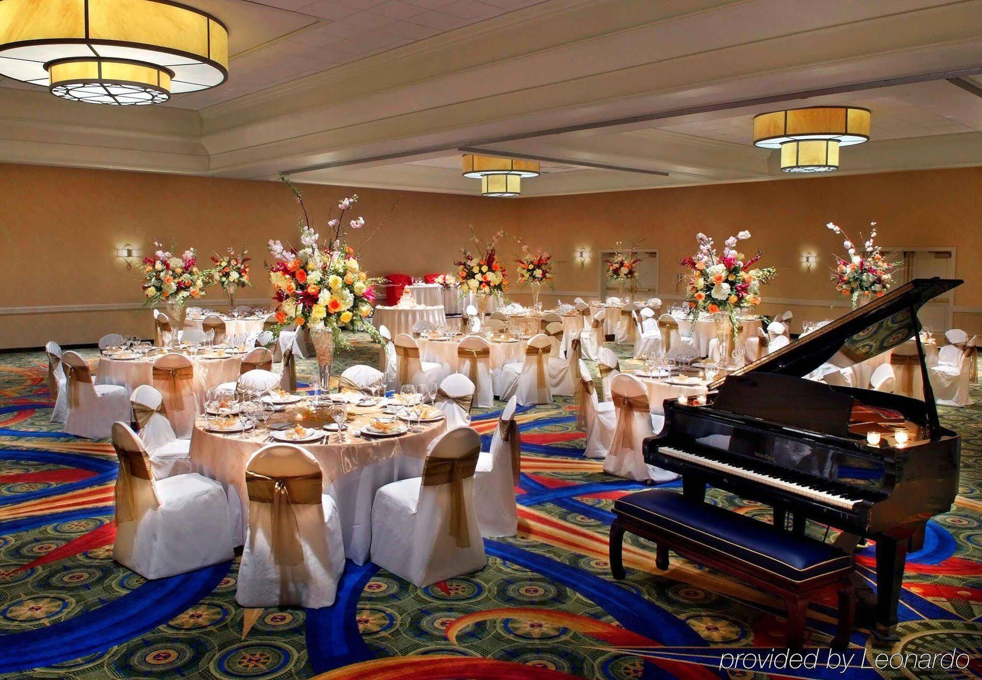 Westchester Marriott Tarrytown Exterior foto